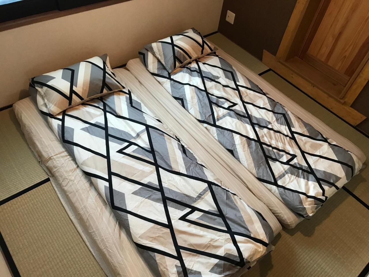 Kyoto Machiya Saikyo-Inn Buitenkant foto