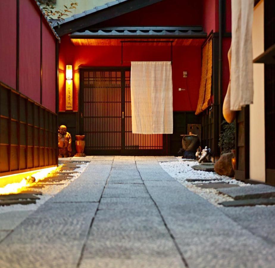 Kyoto Machiya Saikyo-Inn Buitenkant foto